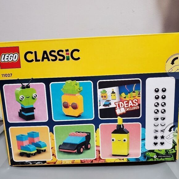 LEGO Classic 11027 Creative Neon Fun Brick Box Set Building Kit New 2023 - Picture 2 of 11